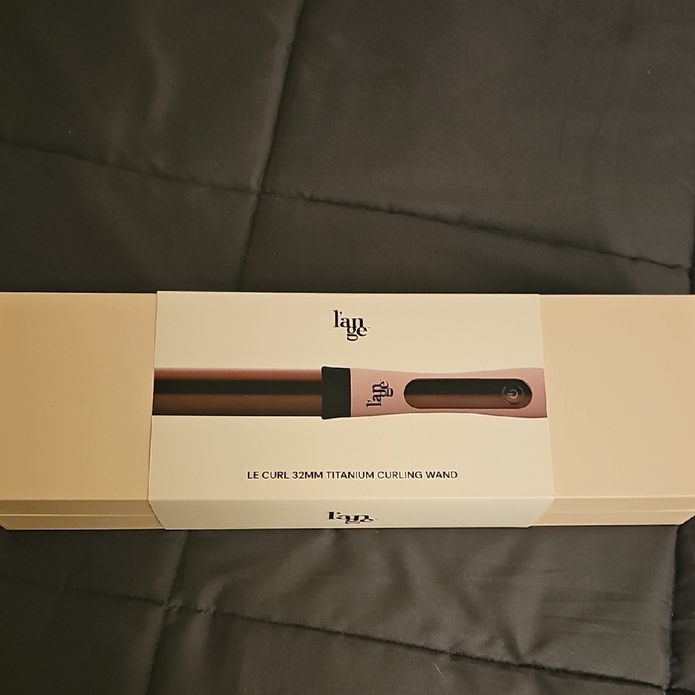 L'ange Le Curl 32mm Titanium Curling Wand - Black and Tan